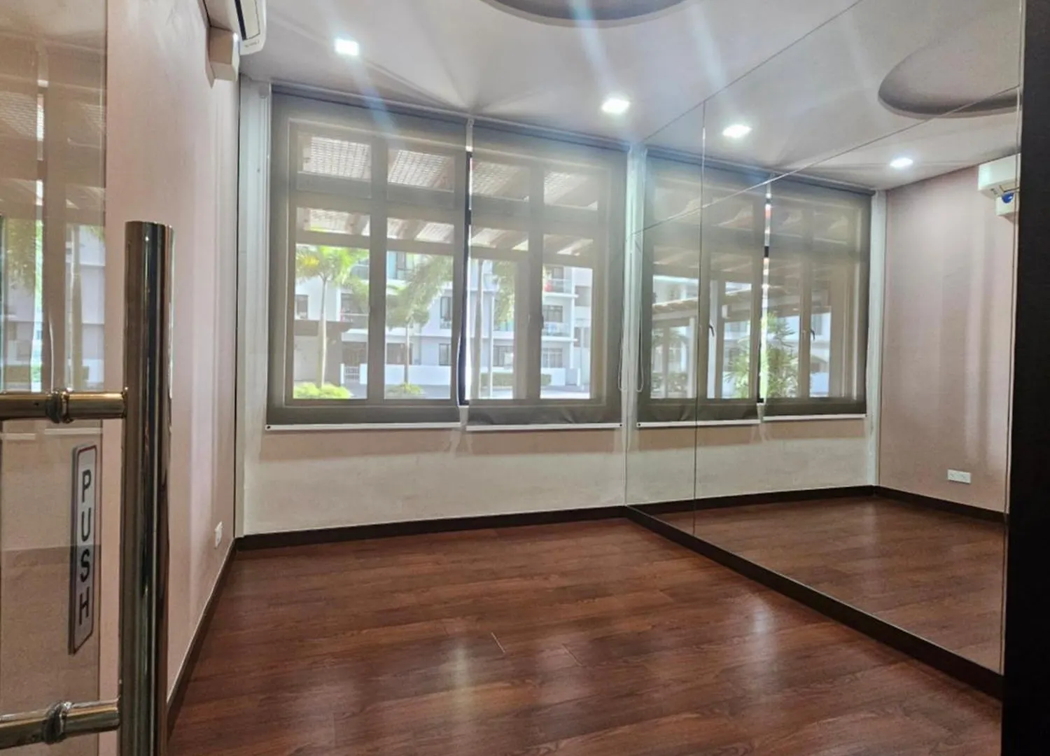Apartament The Platino 3Br Next To Paradigm Mall Johor Bahru